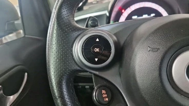 Smart fortwo 0.9 66kW (90CV) COUPE