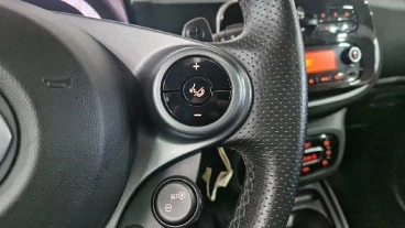 Smart fortwo 0.9 66kW (90CV) COUPE