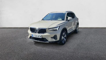 Volvo XC40 2.0 B3 G Core Auto