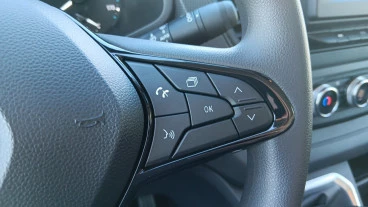 Renault Trafic E-Tech Furgón L2 H1 batería 52kW