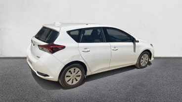 Toyota Auris 1.4 90D Active