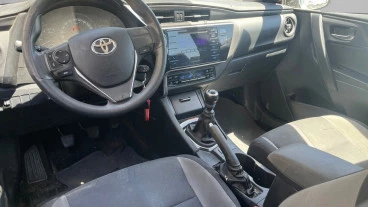 Toyota Auris 1.4 90D Active