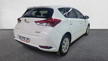 Toyota Auris 1.4 90D Active