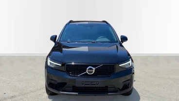 Volvo XC40 2.0 B3 G Plus Dark Auto