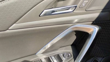 BMW iX2 eDrive20