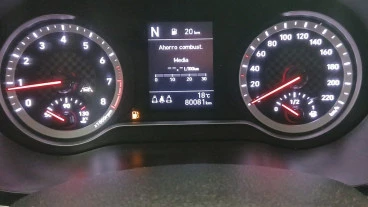 Hyundai i10 1.2 Tecno AT 2C