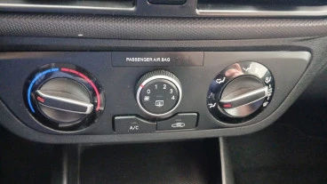 Hyundai i10 1.2 Tecno AT 2C