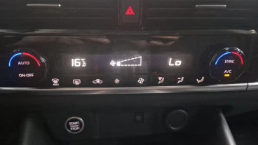Nissan Qashqai DIG-T 103kW N-Connecta