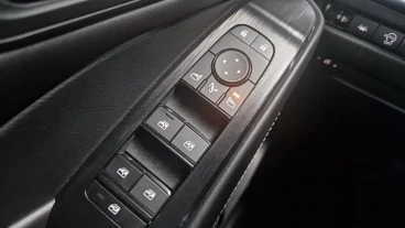 Nissan Qashqai DIG-T 103kW N-Connecta