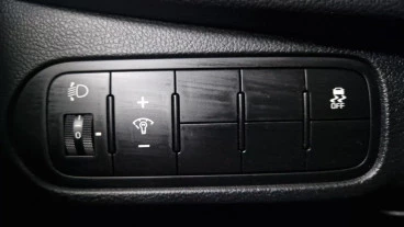 Kia Carens 1.6 GDi 99kW (135CV) Drive