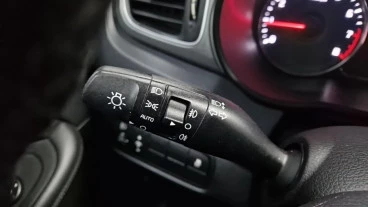 Kia Carens 1.6 GDi 99kW (135CV) Drive