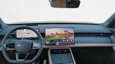 EBRO S900 PHEV 1.5 TGDI 3DHT 4X4 Luxury
