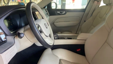 Volvo XC60 2.0 T6 AWD Recharge Plus Dark Auto