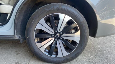 Volvo XC60 2.0 T6 AWD Recharge Plus Dark Auto