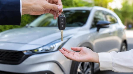 Ayudas coches híbridos no enchufables en 2026