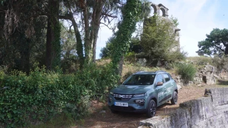 Nace el primer carsharing del Camino de Santiago con Dacia Spring y Mobilize Share
