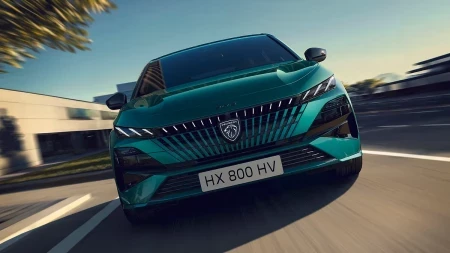 Nuevo Peugeot 308 2025: diseño renovado