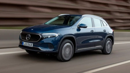 El Mercedes EQA amplía su gama con los nuevos EQA 300 y EQA 350