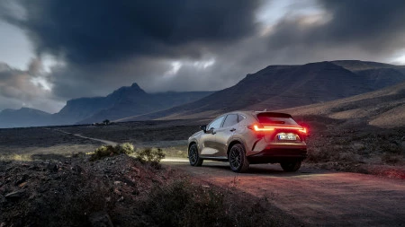 Lexus NX 350h Overtrail: El SUV Para Exploradores del Lujo