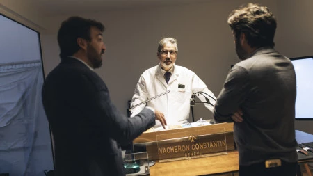 Precisão em Movimento: Onde a Alta Relojoaria Encontra a Aston Martin