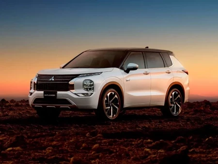 Mitsubishi Motors renueva su compromiso con Europa con el lanzamiento del nuevo Outlander PHEV en 2024 Mitsubishi Motors renueva su compromiso con Europa con el lanzamiento del nuevo Outlander PHEV en 2024