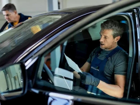 Cómo comprobar el historial de un coche usado antes de comprarlo