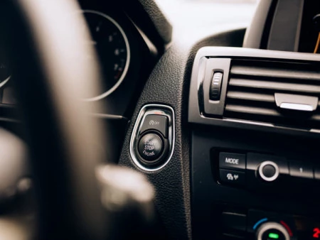 Aprende qué es un coche híbrido y cómo funciona