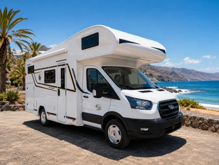 Normativa, aparcamiento y pernocta en España para caravanas, autocaravanas y campers: qué debes saber antes de arrancar