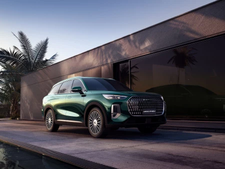 CONFORT Y EXPERIENCIA PREMIUM A BORDO DEL NUEVO EBRO S900