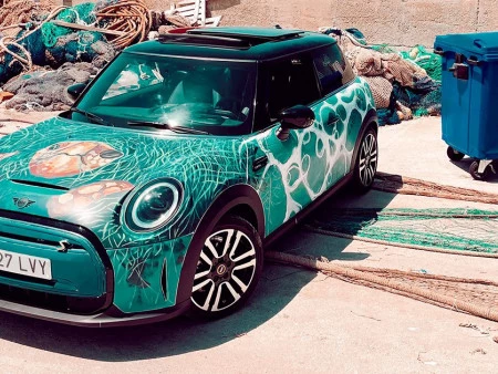 MINI x GRAVITY WAVE ya ha logrado retirar 2.000 kg de plásticos del Mar Mediterráneo