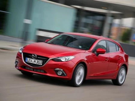Mazda presenta el Mazda3 híbrido