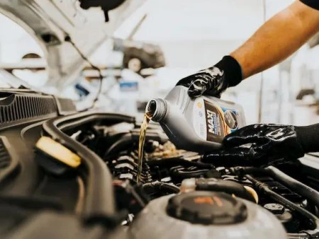 Mantenimiento del coche ¿Taller o concesionario? ¿Y la garantía?