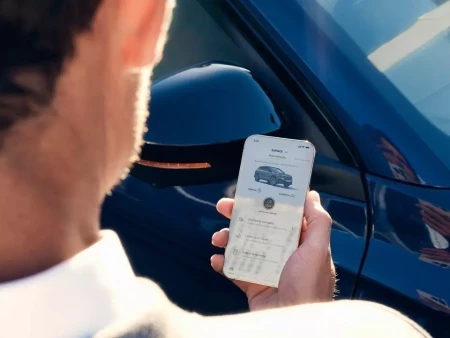 Cómo ahorrar en la póliza de seguro de tu coche con tus ADAS