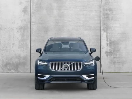 Volvo XC90 y XC90 Recharge Plug-in Hybrid nombrados ganadores del premio IIHS TOP SAFTEY PICK+ 2023