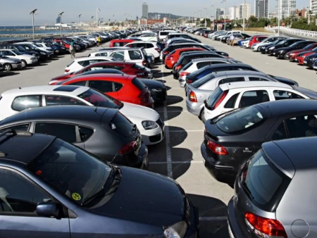 Guía para mantener el coche en buenas condiciones si está parado mucho tiempo