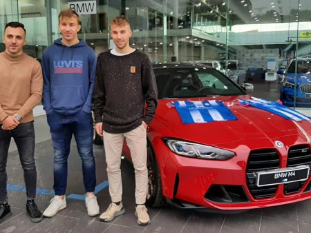 Triocar acoge la presentación de los últimos refuerzos del Real Avilés