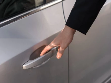 No me abre el coche con llave ¿Qué puedo hacer?