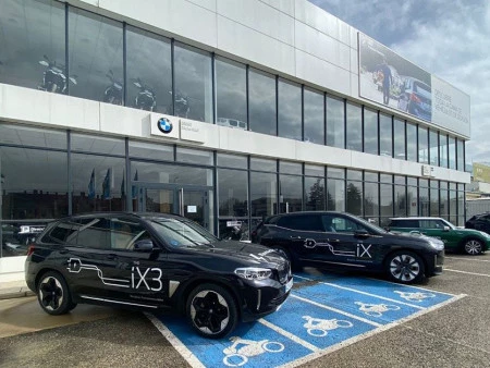 Burgocar acoge el Tour de Eléctricos de BMW y MINI 2022