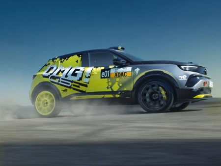 NUEVO OPEL MOKKA GSE RALLY: EL FUTURO DE LOS RALLYES ELÉCTRICOS COMIENZA AHORA