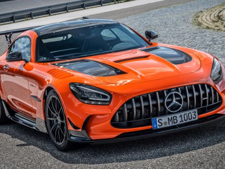 Conducir un deportivo