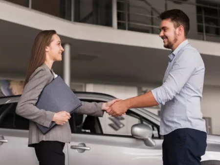 ¿Quieres vender tu coche? Así funciona la venta a concesionarios