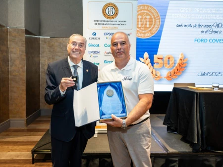 Ford COVESA, premiada por el Gremi de Tallers de Barcelona por sus 50 años de excelencia en Postventa