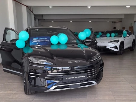 RESNOVA MOTOR comercializará BYD en Avilés, Gijón, Santiago, Lalín y Caldas.