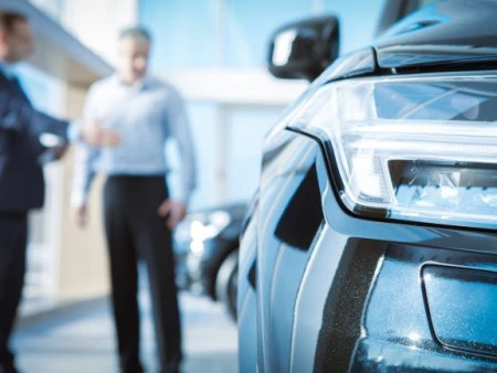 Los 8 factores imprescindibles a considerar antes de comprar un coche que te harán tomar la mejor decisión