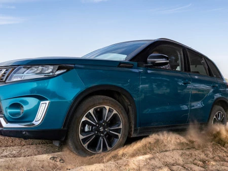 La gama híbrida y 4x4 de Suzuki protagonista en el Sunshine Tour