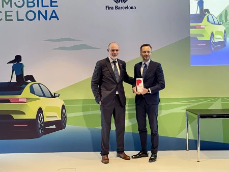 OMODA & JAECOO RECIBE EL PREMIO “BE TECHNOLOGY” EN LOS XV PREMIOS AUTOMOBILE BARCELONA