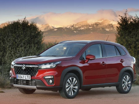 Suzuki presenta sus novedades en hibridación en el Andalucía Sunshine Tour 2022