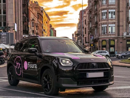 Nuestra colaboración con FISURATM lleva el diseño a las calles de León