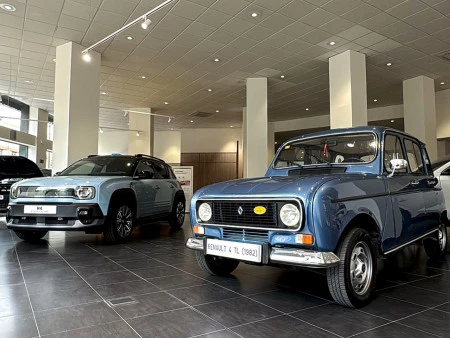 Renault 4 clásico vs Renault 4 E-Tech 100 % eléctrico: una comparación honesta