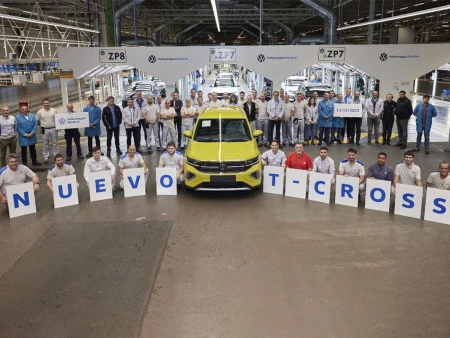 Volkswagen Navarra podría alargar la producción de combustión hasta 2031 gracias a la hibridación